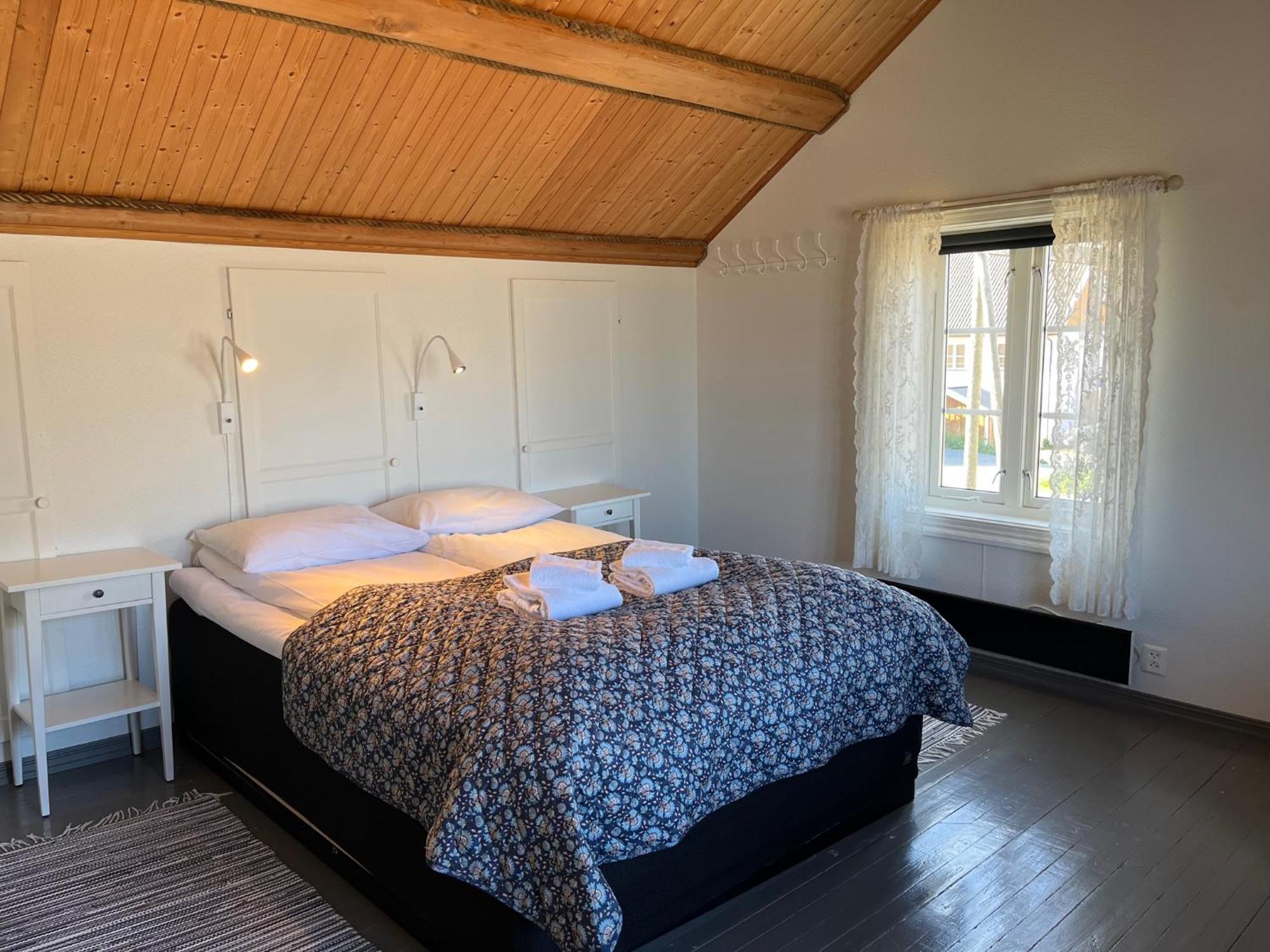 Sakrisoy Rorbuer Hotel Reine Kültér fotó