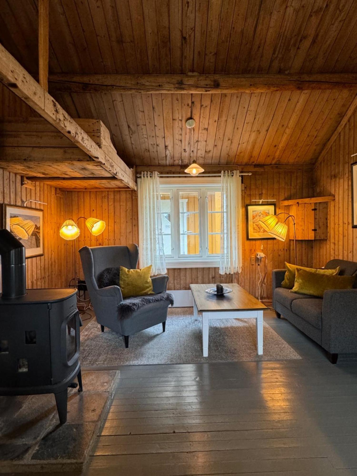 Sakrisoy Rorbuer Hotel Reine Kültér fotó